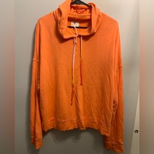 NWOT SUNDRY ORANGE HOODIE size XL